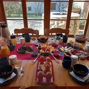 Valreley, Et Table D'hotes Eco-friendly Avec Bain Nordique Au Sud Du Massif Du Jura Bed & Breakfast Champagne-en-Valromey