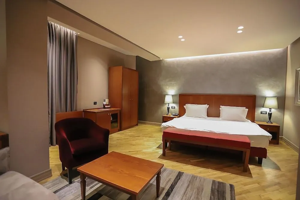 Mondial Hotel Tirana Albanien